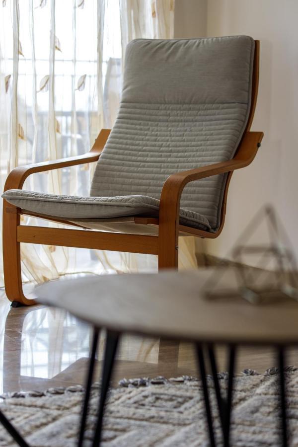 Almyros Aktis Seaview Apartment Kalamata Bagian luar foto